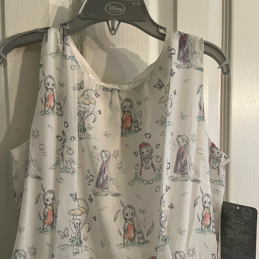 Girls Disney Store Animators Collection Dress size 9/10